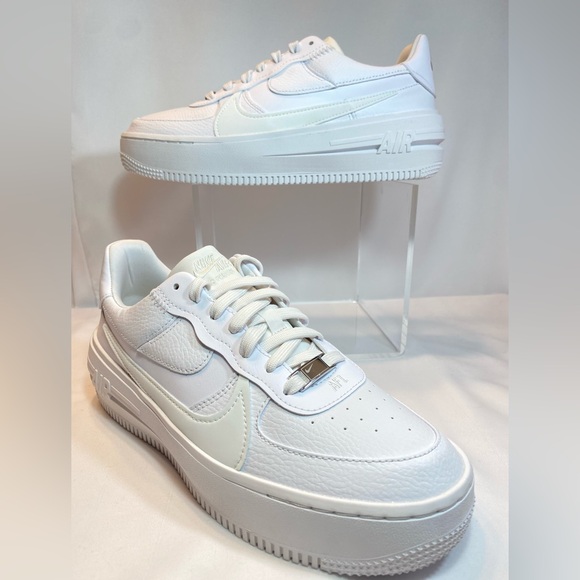 Nike Air Force 1 PLT.AF.ORM Women's Shoes 9 - Picture 2 of 10